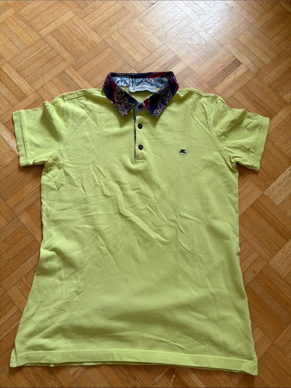 Etro Men's Lime Green Polo Shirt with Paisley Trim Collar